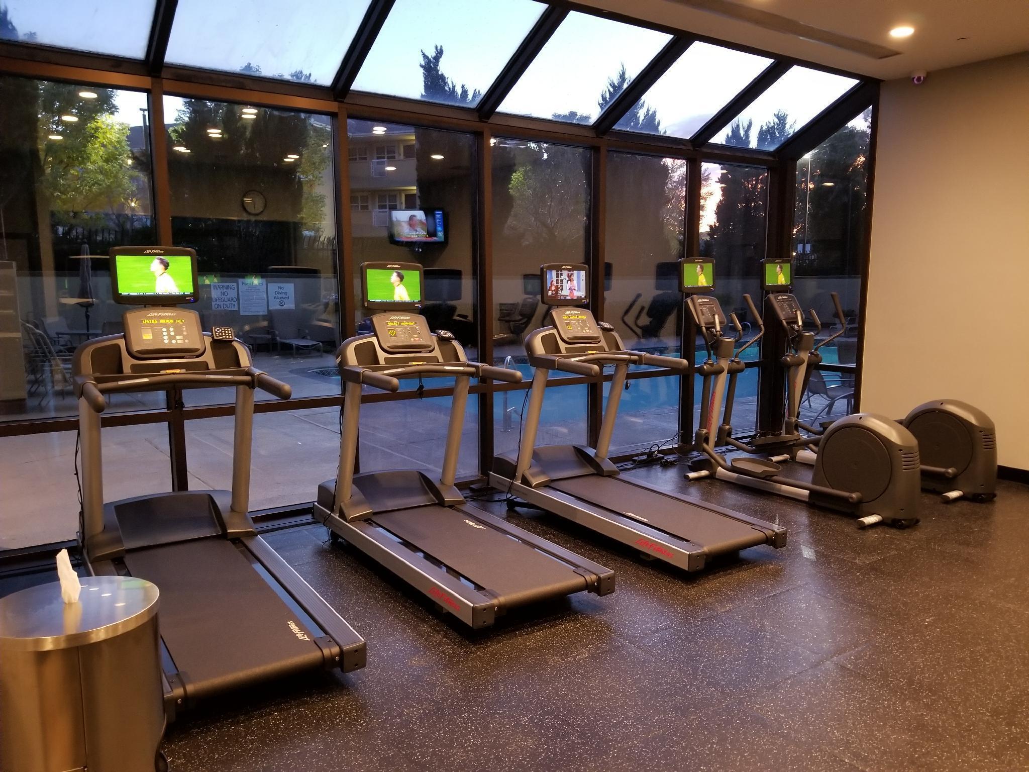 Holiday Inn Denver Lakewood By Ihg Bagian luar foto