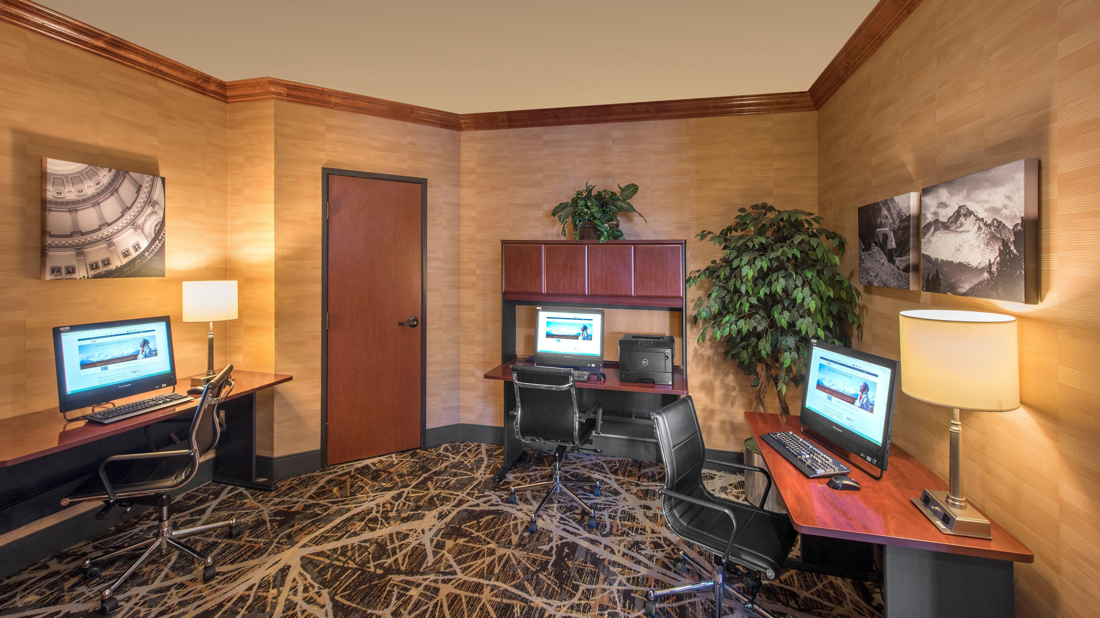 Holiday Inn Denver Lakewood By Ihg Bagian luar foto