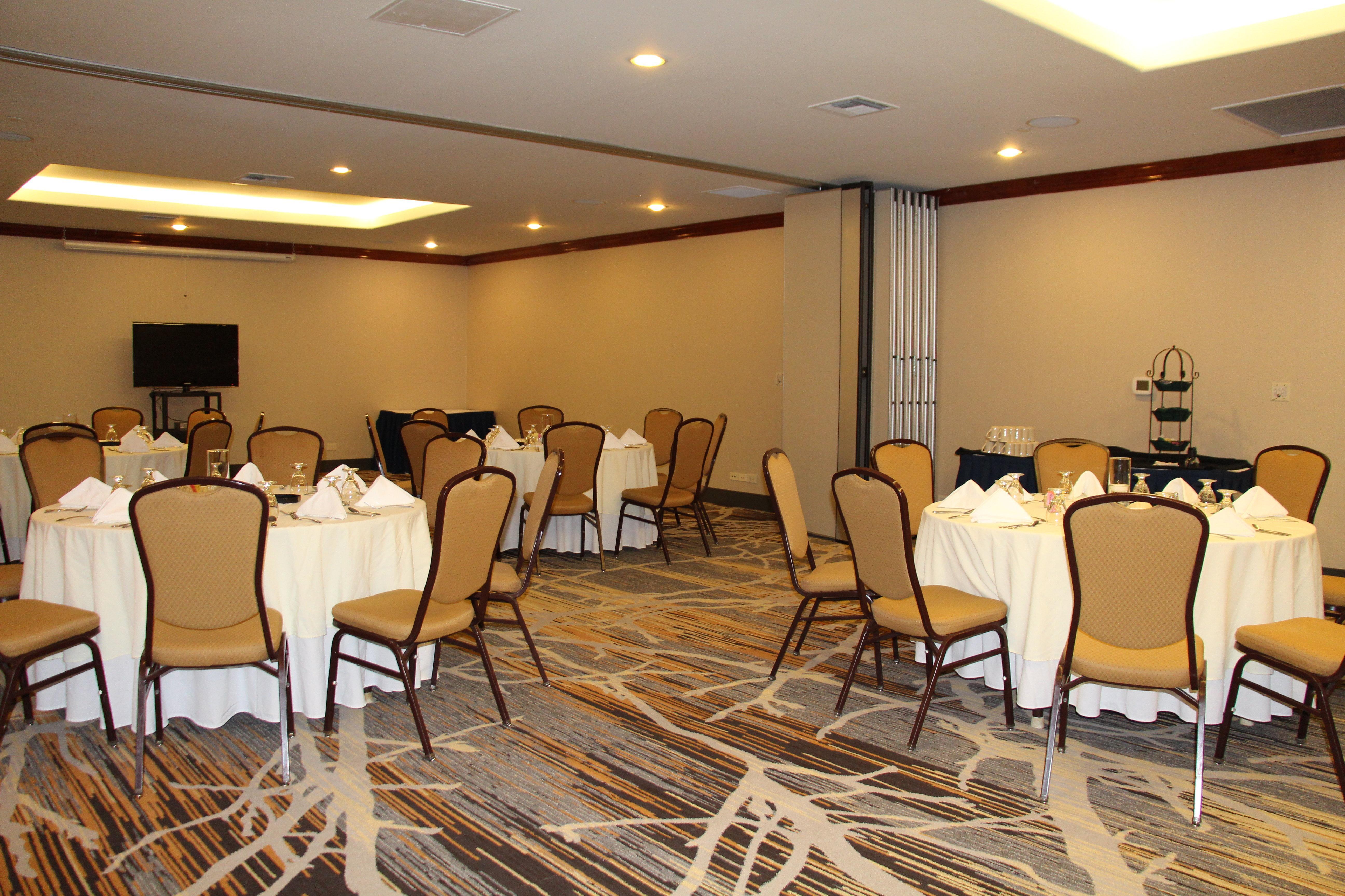 Holiday Inn Denver Lakewood By Ihg Bagian luar foto