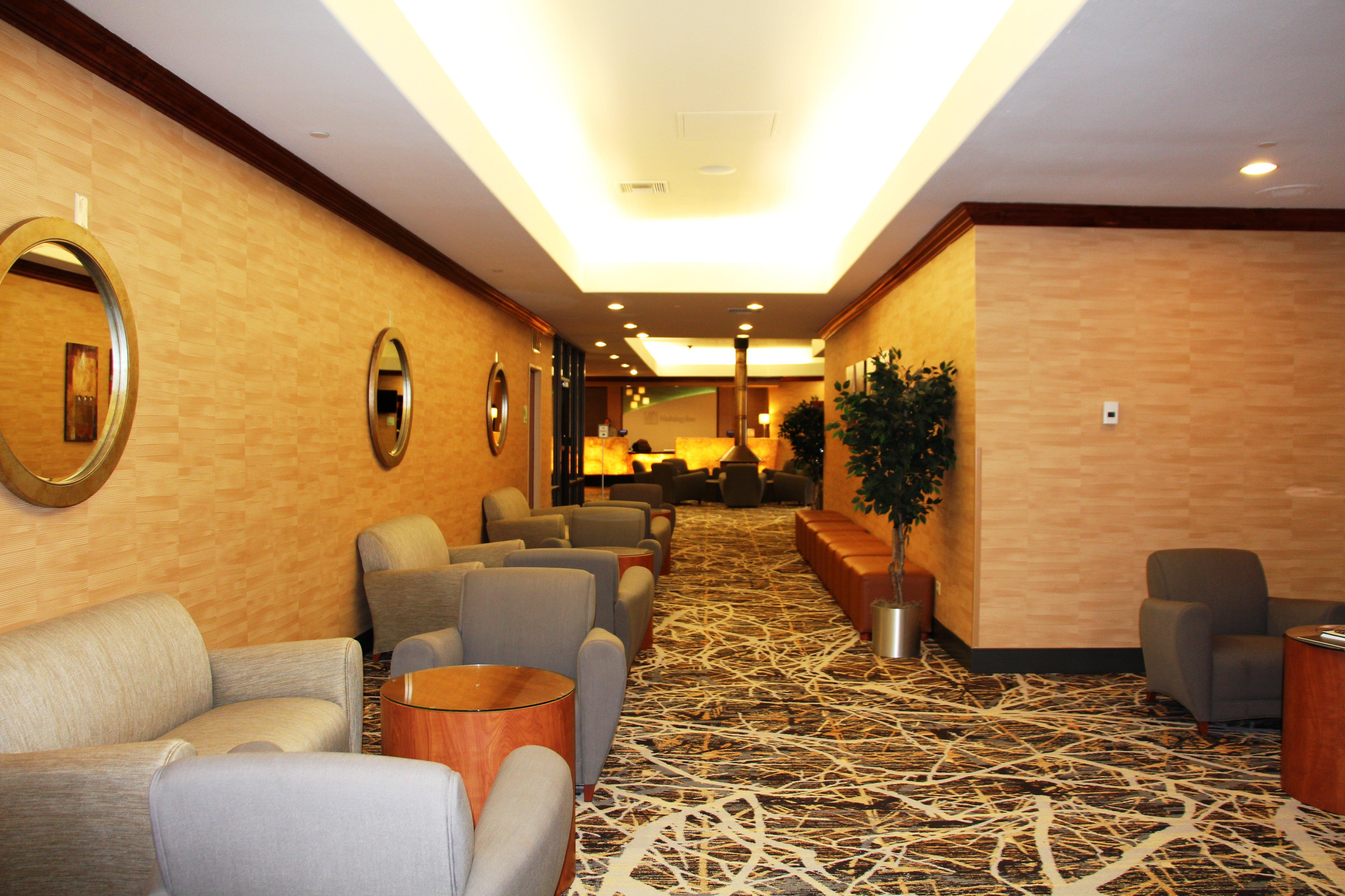 Holiday Inn Denver Lakewood By Ihg Bagian luar foto