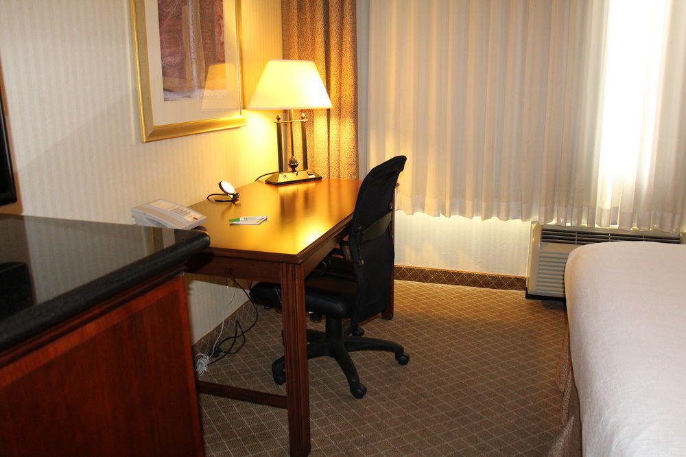 Holiday Inn Denver Lakewood, An Ihg Hotel Bagian luar foto